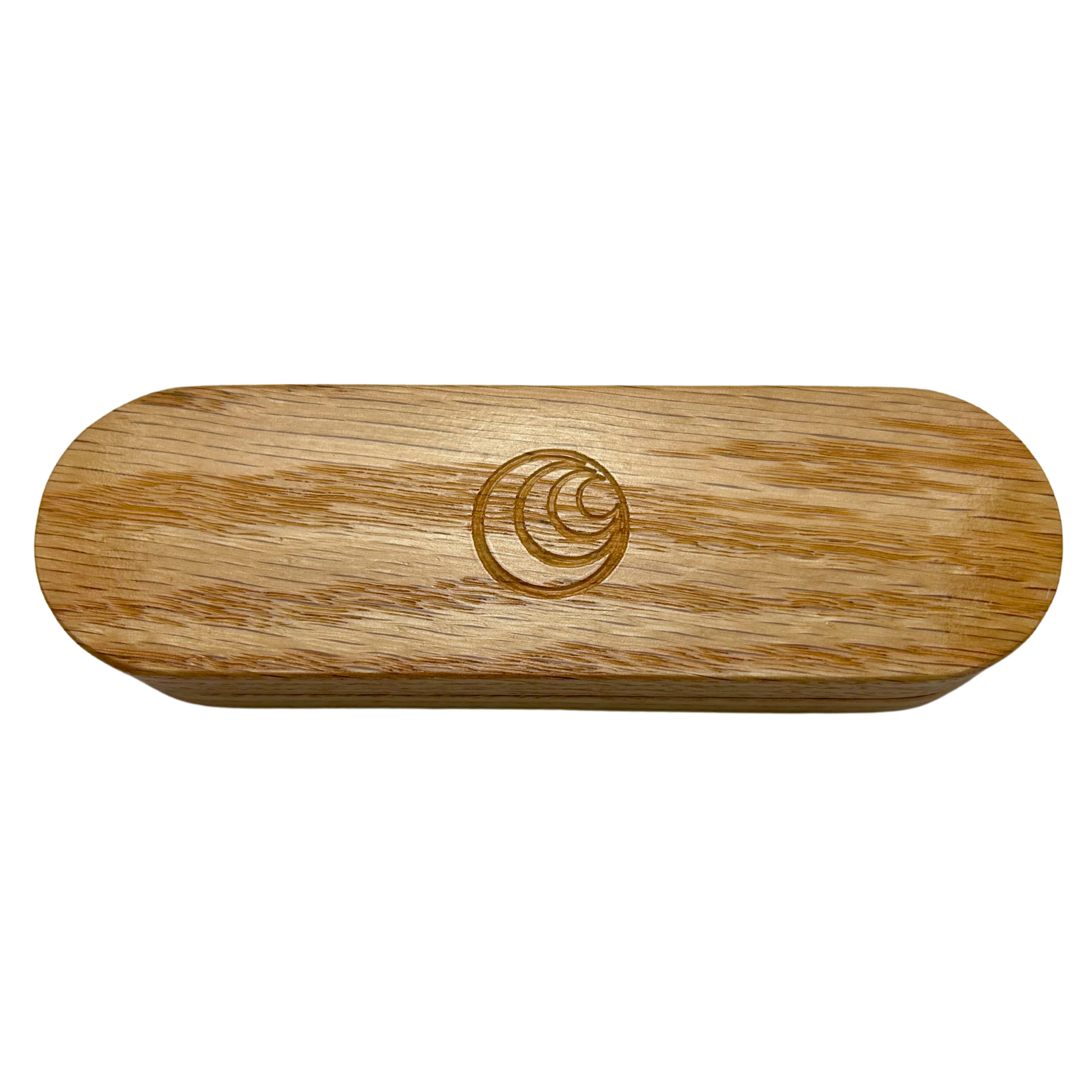 Oak Wood Joint Carrying Case - Closed: A compact, sleek joint carrying case made from pure oak wood stained pink, shown closed with a smooth semi-gloss finish.